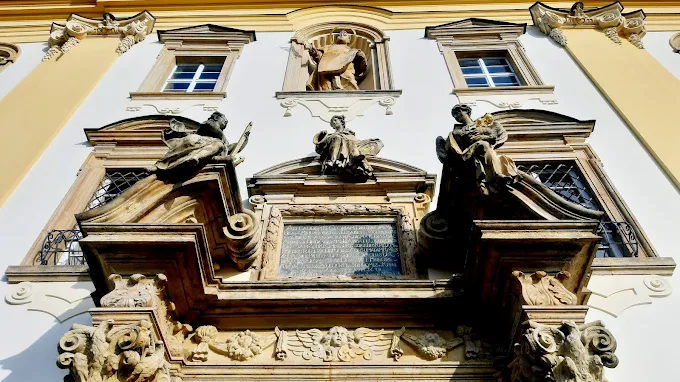 St. Anthony's Statue and the Chapel of the Name of the Virgin Mary Norbert