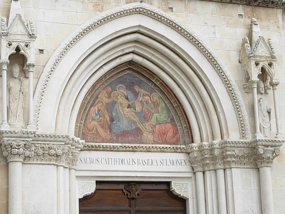 St. Pamphilus of Sulmona - portal