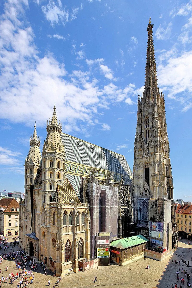 St.-Stephen's-Cathedral,-Vienna,-Austria
