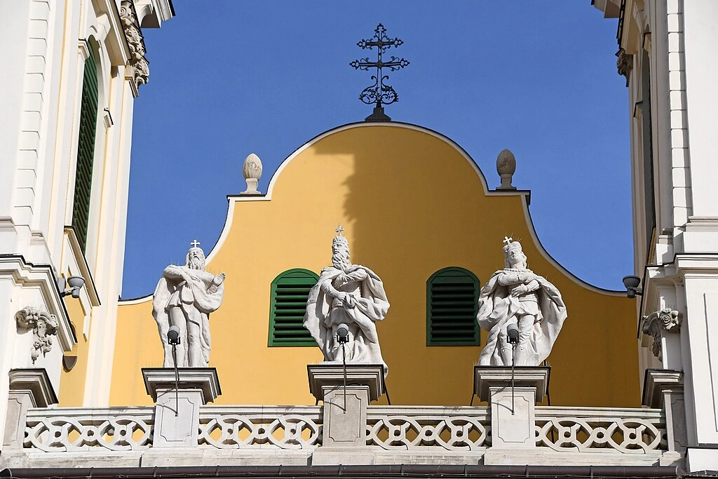 Statues of Saint Stephen