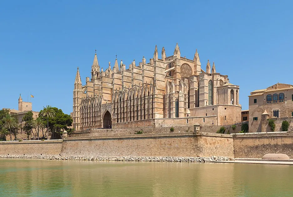 about--Catedral-Basílica-de-Santa-María-de-Mallorca