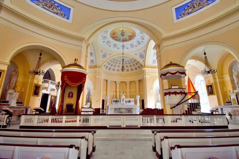baltimore-basilica-altar-810x540