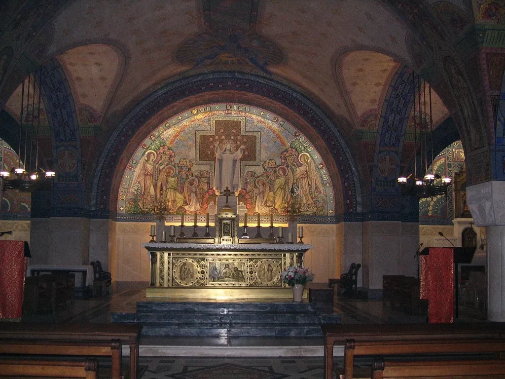 Basilica of Sainte-Thérèse, Lisieux